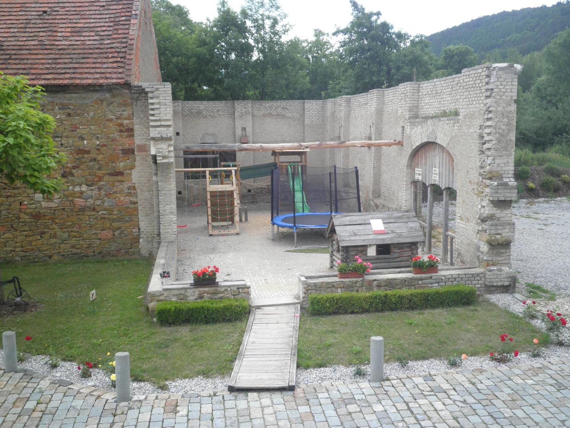 Penzion Ve Stoleti Loděnice المظهر الخارجي الصورة